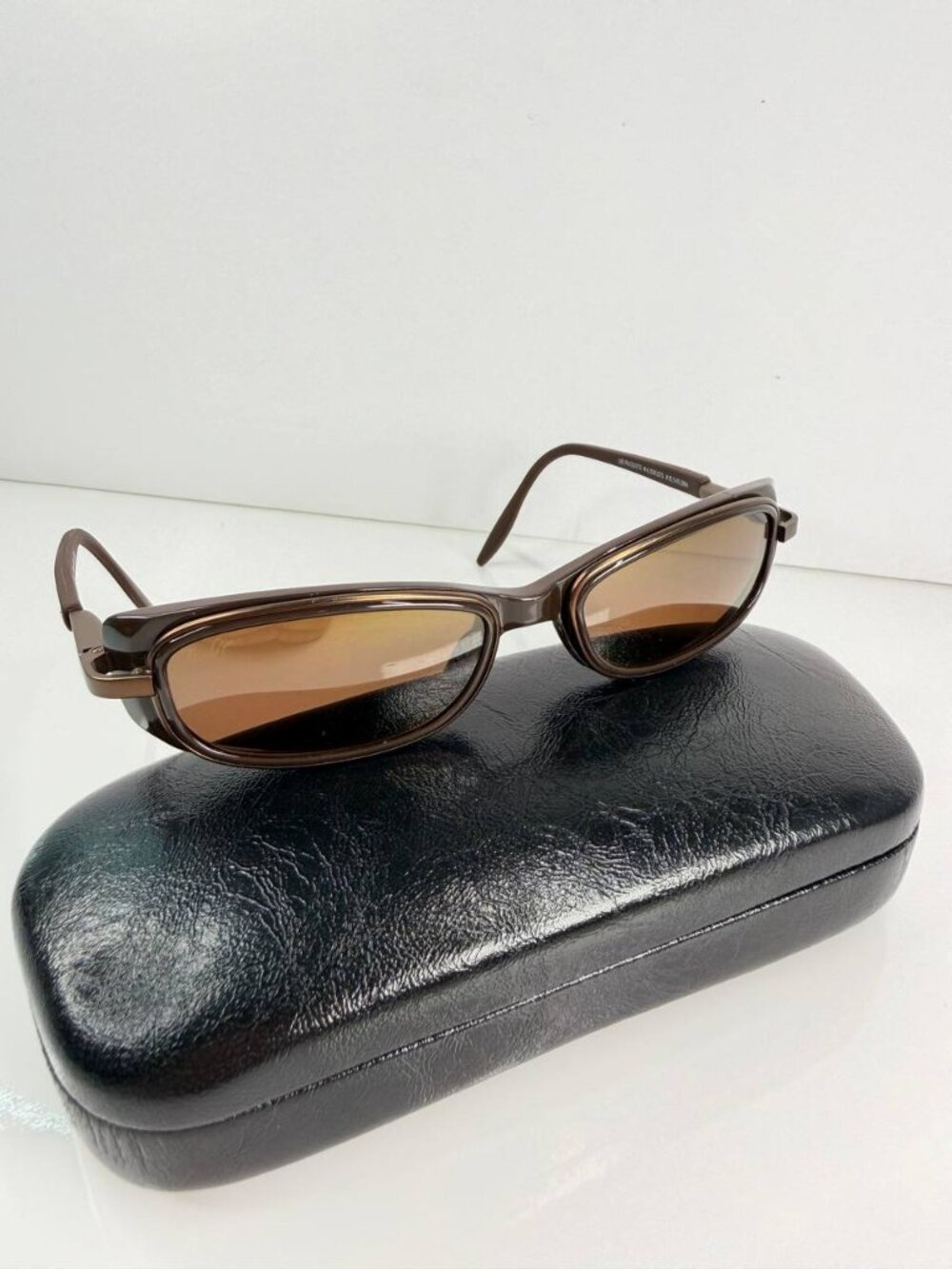 Authentic Maui Jim Sunglasses – Made in Italy - Case Included
